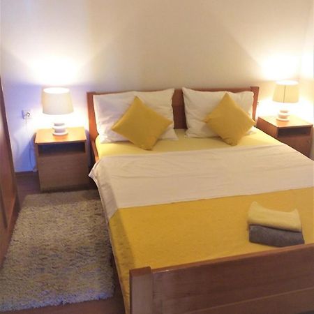 Apartments Miroslav Povljana Ngoại thất bức ảnh